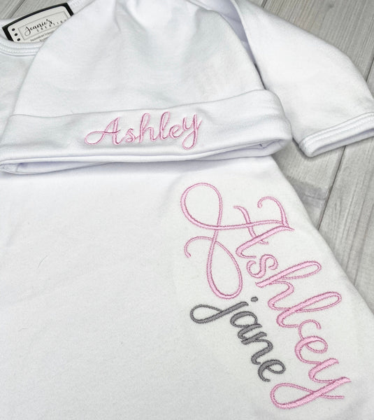 Personalized Newborn Coming Home Outfit, Custom Newborn Gown, Personalized Baby Girl Gown, Take Home Outfit, Baby Gifts, Infant Gown