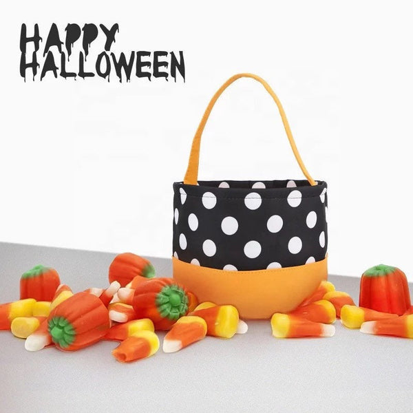 Personalized Halloween Bucket, Custom Trick-or-treat bucket, Personalized Trick or treat bag, Halloween Basket, Trick or treat tote bag