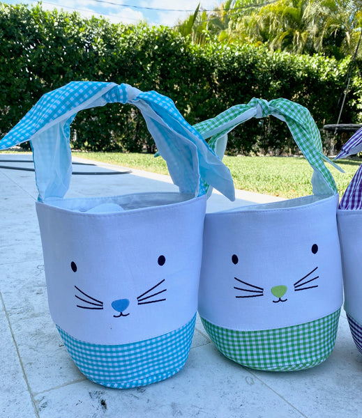 Personalized Easter Basket, Easter Bunny Bucket, Monogram Easter basket, Bow tie Checker Easter Bunny Bucket